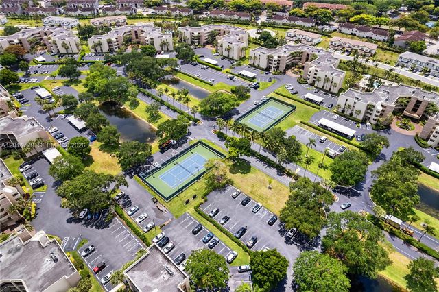5850 Camino Del Sol 404 404, Boca Raton, FL 33433