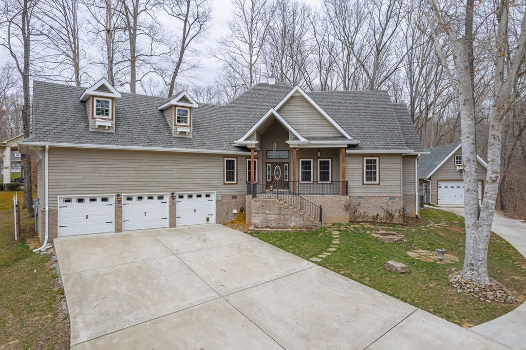 550 Laurel Crown Rd, Manchester, TN 37355