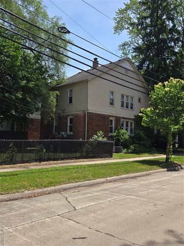 903 E 3rd Street, Royal Oak, MI 48067