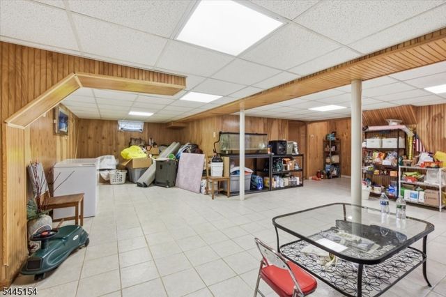 208 Baldwin Ave, New Milford Boro, NJ 07646