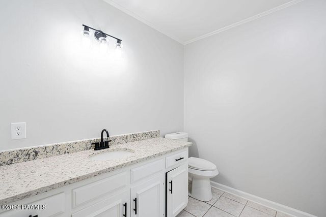 213 Presbytere Parkway, Lafayette, LA 70503