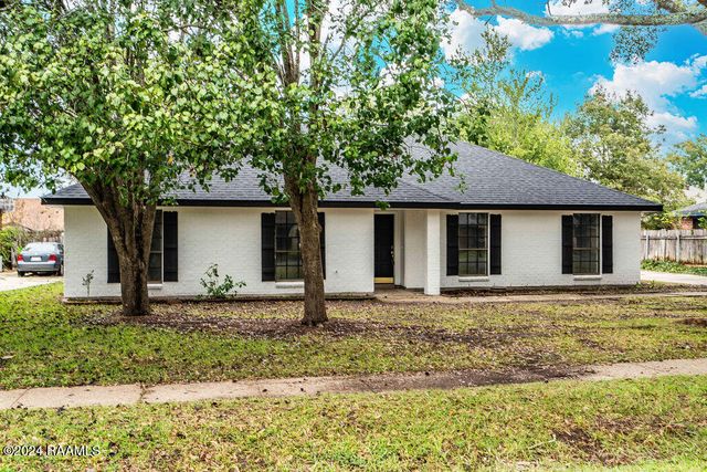 213 Presbytere Parkway, Lafayette, LA 70503