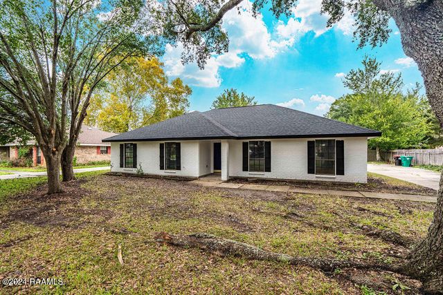 213 Presbytere Parkway, Lafayette, LA 70503