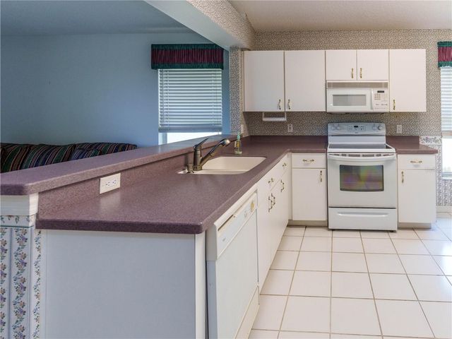 7207 SHARPSBURG BOULEVARD, New Port Richey, FL 34653