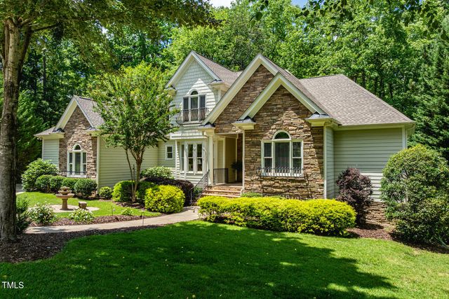 137 Forked Pine Court, Chapel Hill, NC 27517