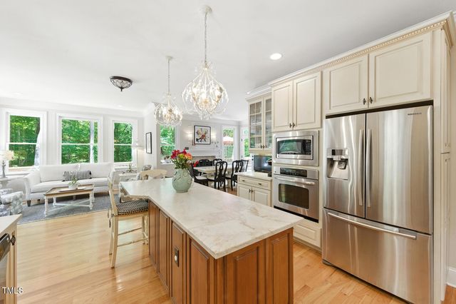 137 Forked Pine Court, Chapel Hill, NC 27517