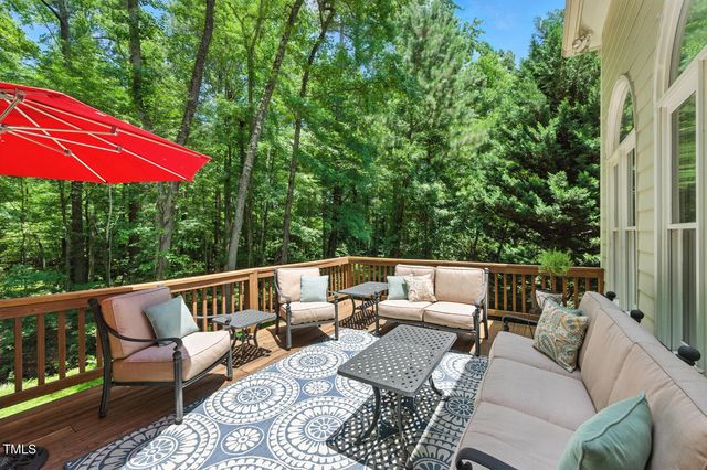 137 Forked Pine Court, Chapel Hill, NC 27517