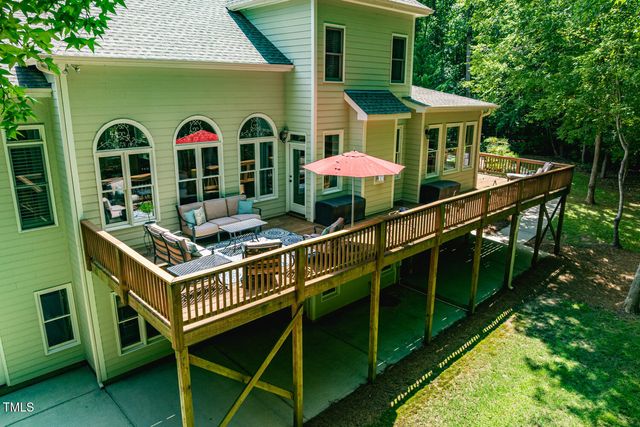 137 Forked Pine Court, Chapel Hill, NC 27517