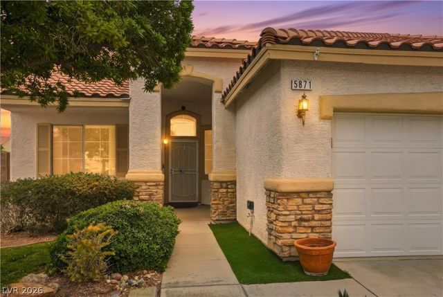 5871 Lost Valley Street, Las Vegas, NV 89113