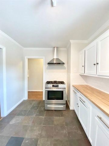 4102 Yupon Street, Houston, TX 77006