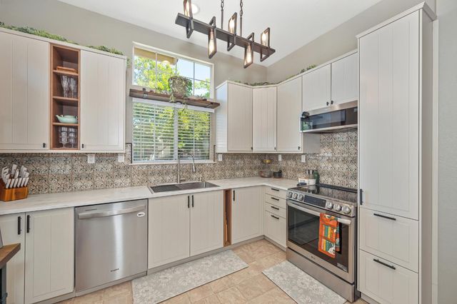4610 Shenango Way, Elk Grove, CA 95758