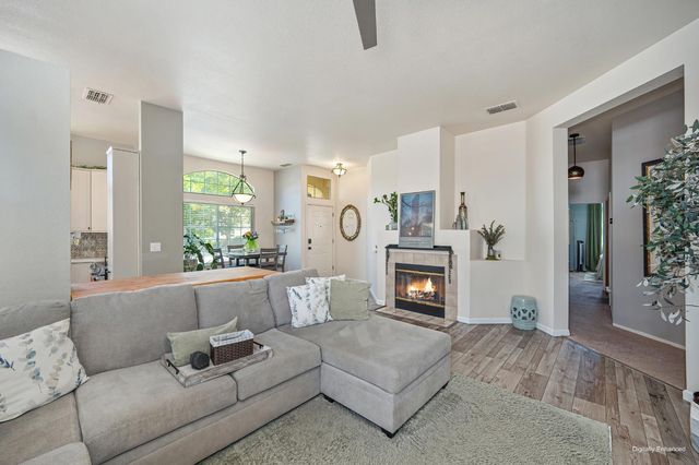 4610 Shenango Way, Elk Grove, CA 95758