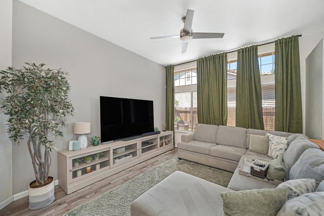 4610 Shenango Way, Elk Grove, CA 95758