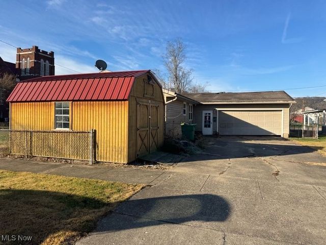 675 Jefferson Avenue, Cambridge, OH 43725