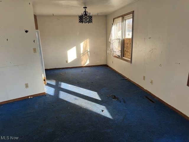 675 Jefferson Avenue, Cambridge, OH 43725