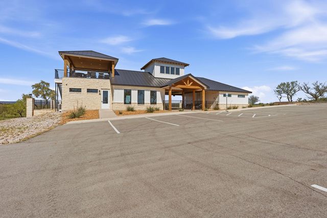 4 Creek Hollow WAY, Spicewood, TX 78669