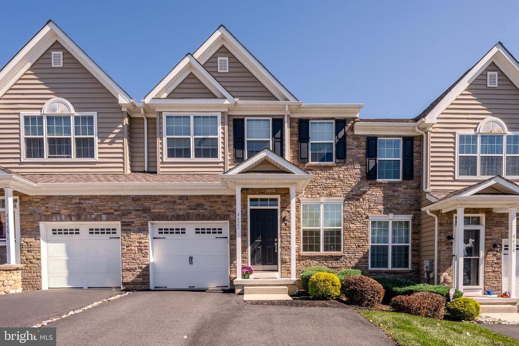 4622 WOODBRUSH WAY, Allentown, PA 18104