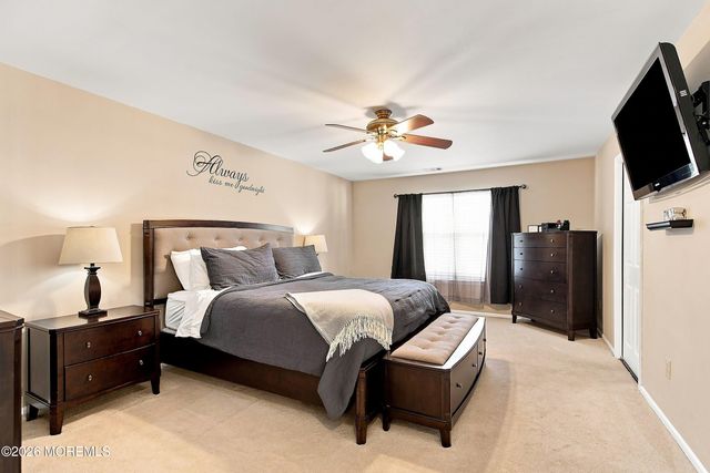 24 Crater Lake Road, Howell, NJ 07731