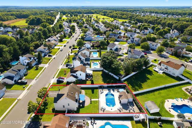 24 Crater Lake Road, Howell, NJ 07731