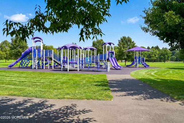 24 Crater Lake Road, Howell, NJ 07731
