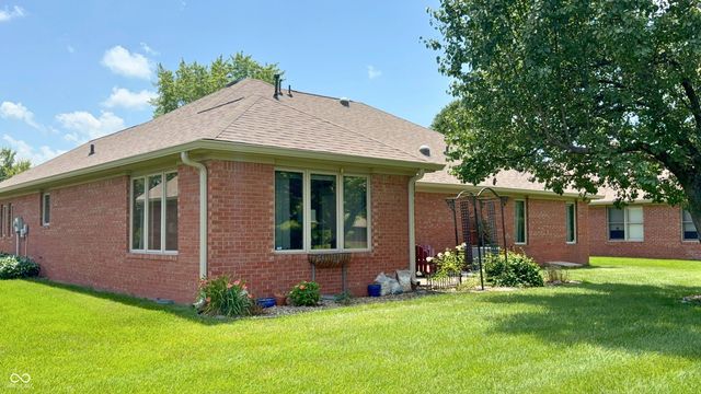 5152 Montpelier Court, Columbus, IN 47203