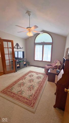 5152 Montpelier Court, Columbus, IN 47203