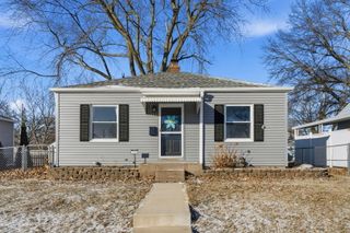 2316 Pacific Street, Davenport, IA 52804