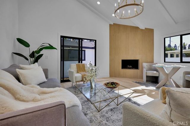 3738 Gondar, Long Beach, CA 90808