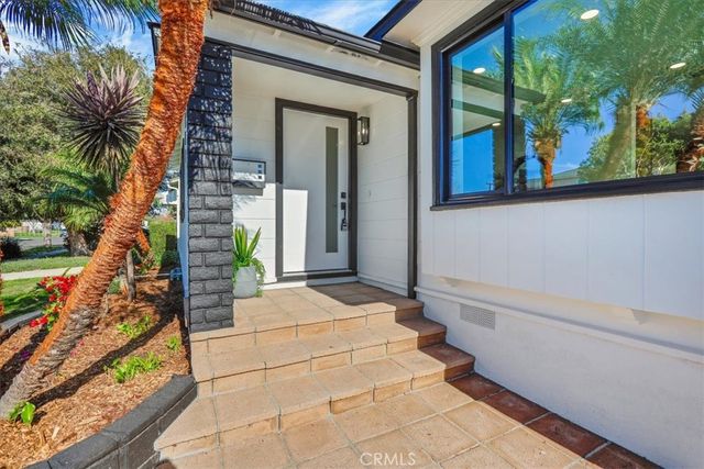 3738 Gondar, Long Beach, CA 90808