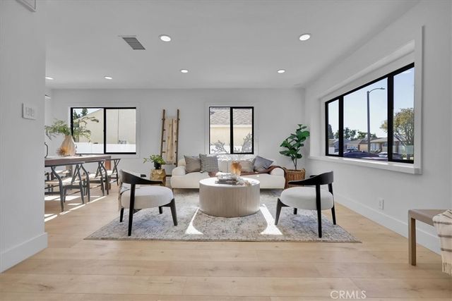 3738 Gondar, Long Beach, CA 90808