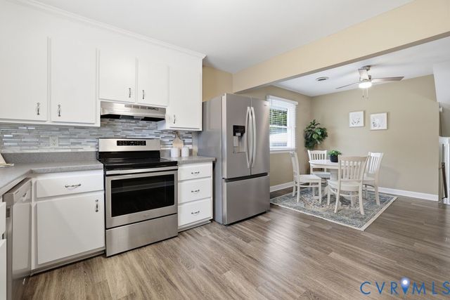 100 Appomattox Ct, Colonial Heights, VA 23834