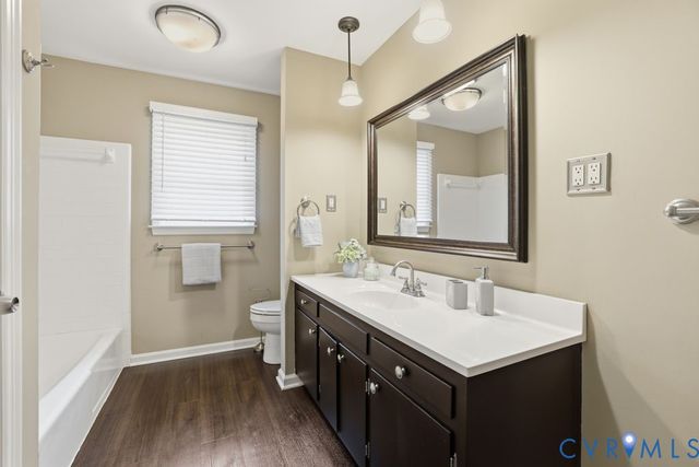 100 Appomattox Ct, Colonial Heights, VA 23834