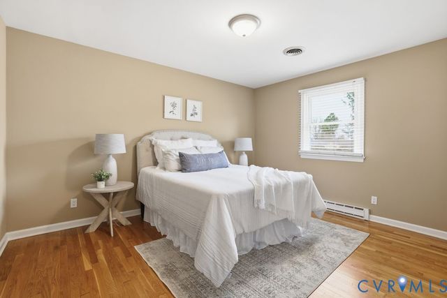 100 Appomattox Ct, Colonial Heights, VA 23834