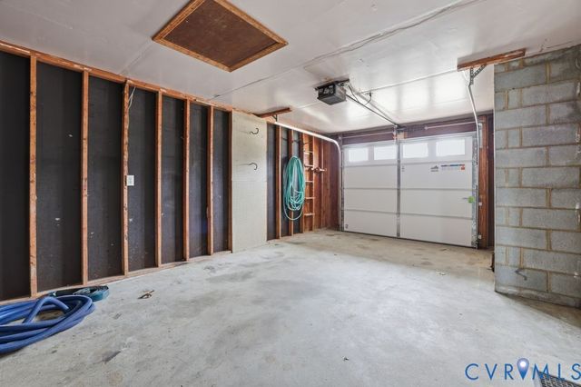 100 Appomattox Ct, Colonial Heights, VA 23834