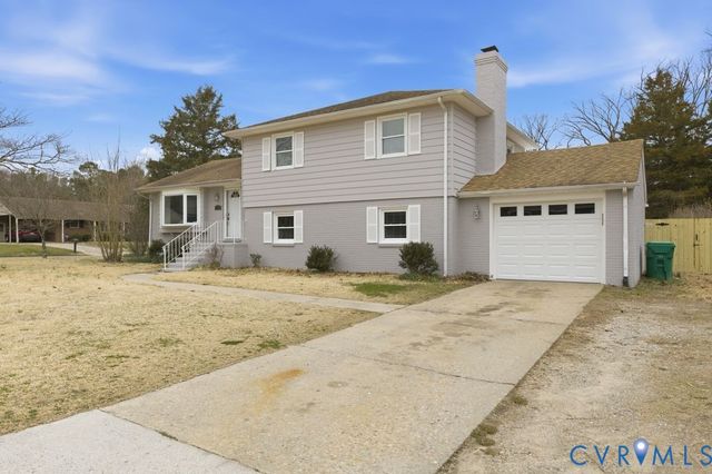 100 Appomattox Ct, Colonial Heights, VA 23834