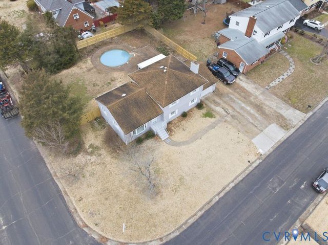 100 Appomattox Ct, Colonial Heights, VA 23834