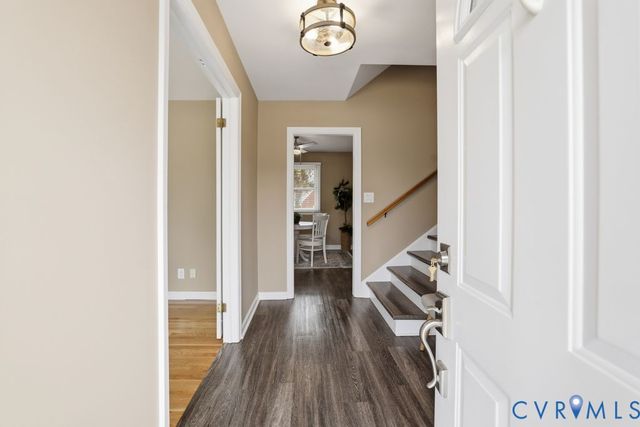 100 Appomattox Ct, Colonial Heights, VA 23834