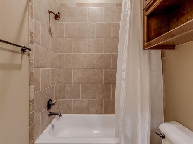 804 S PATTERSON Drive, Moore, OK 73160