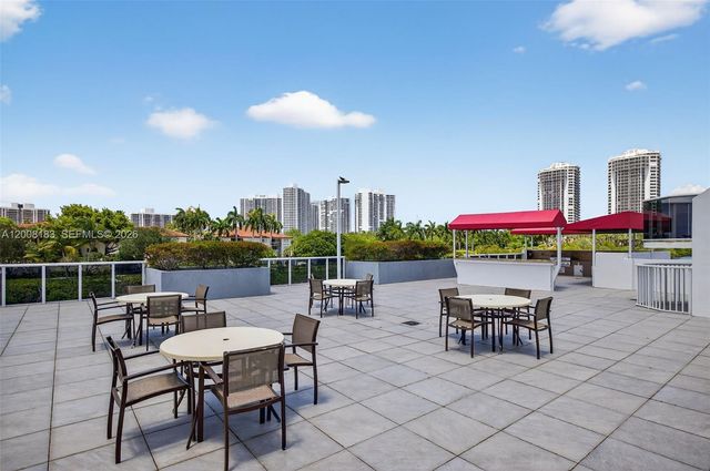 3675 N Country Club Dr 410, Aventura, FL 33180