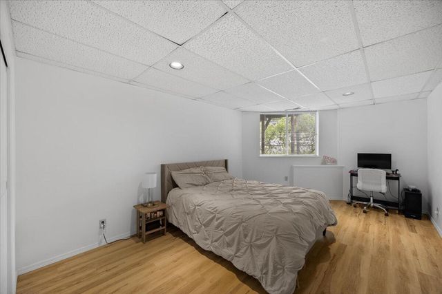 847 NW 5th Street, Grants Pass, OR 97526