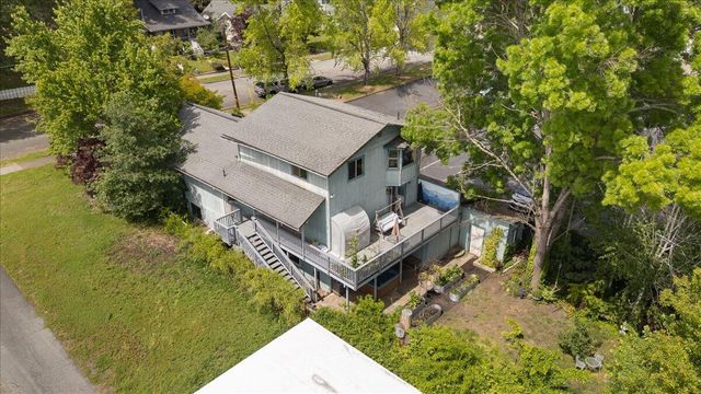 847 NW 5th Street, Grants Pass, OR 97526