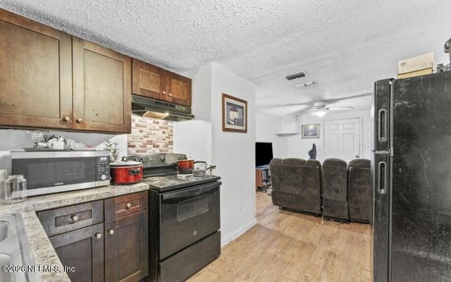 3131 DIGNAN Street, Jacksonville, FL 32254