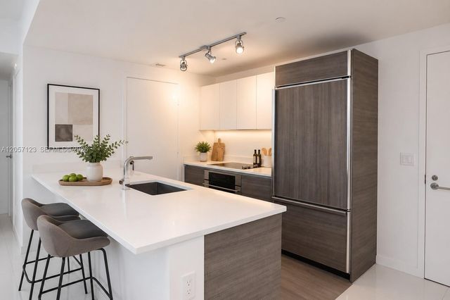 1100 S Miami Ave 2908, Miami, FL 33130