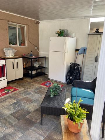8752 NW 107th Terrace 8752, Hialeah Gardens, FL 33018