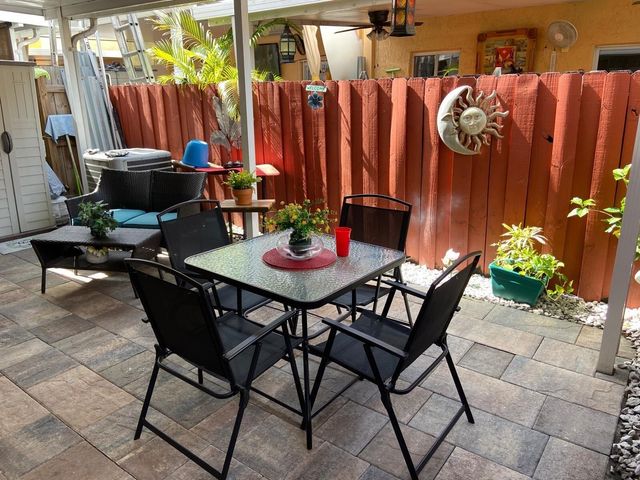 8752 NW 107th Terrace 8752, Hialeah Gardens, FL 33018