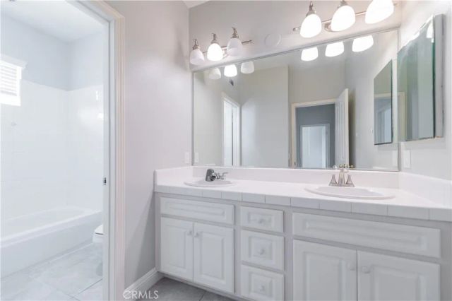 28 Festivo, Irvine, CA 92606
