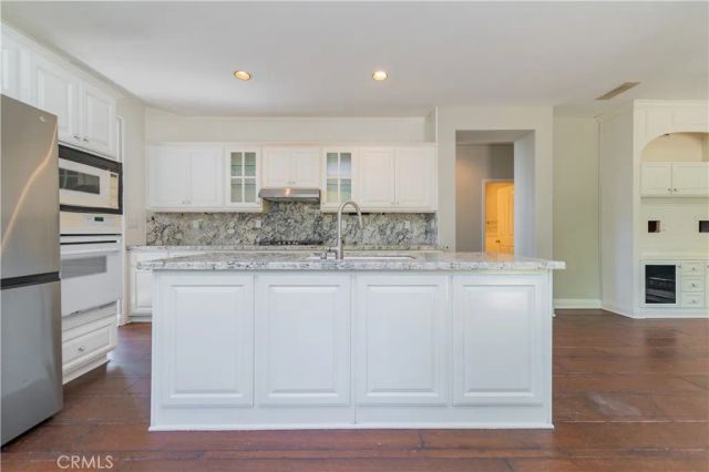 28 Festivo, Irvine, CA 92606