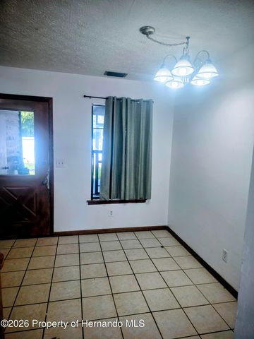 822 Village Drive, Brooksville, FL 34601