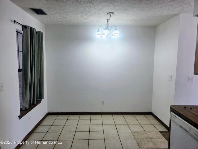 822 Village Drive, Brooksville, FL 34601
