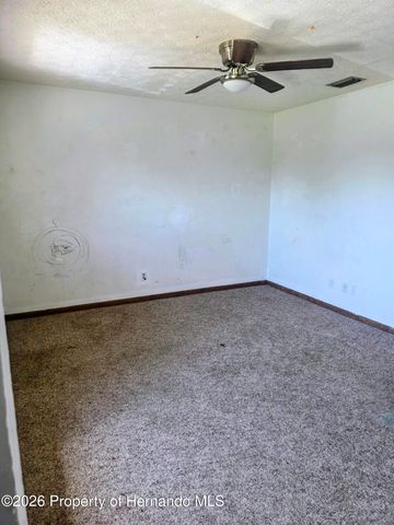 822 Village Drive, Brooksville, FL 34601